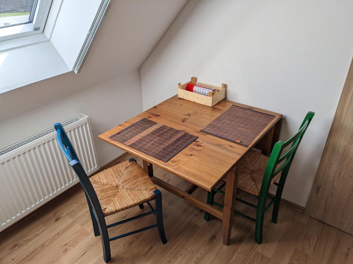 Grosses Zimmer Mit Eigenem Bad/Flur Daire Emsbüren Dış mekan fotoğraf