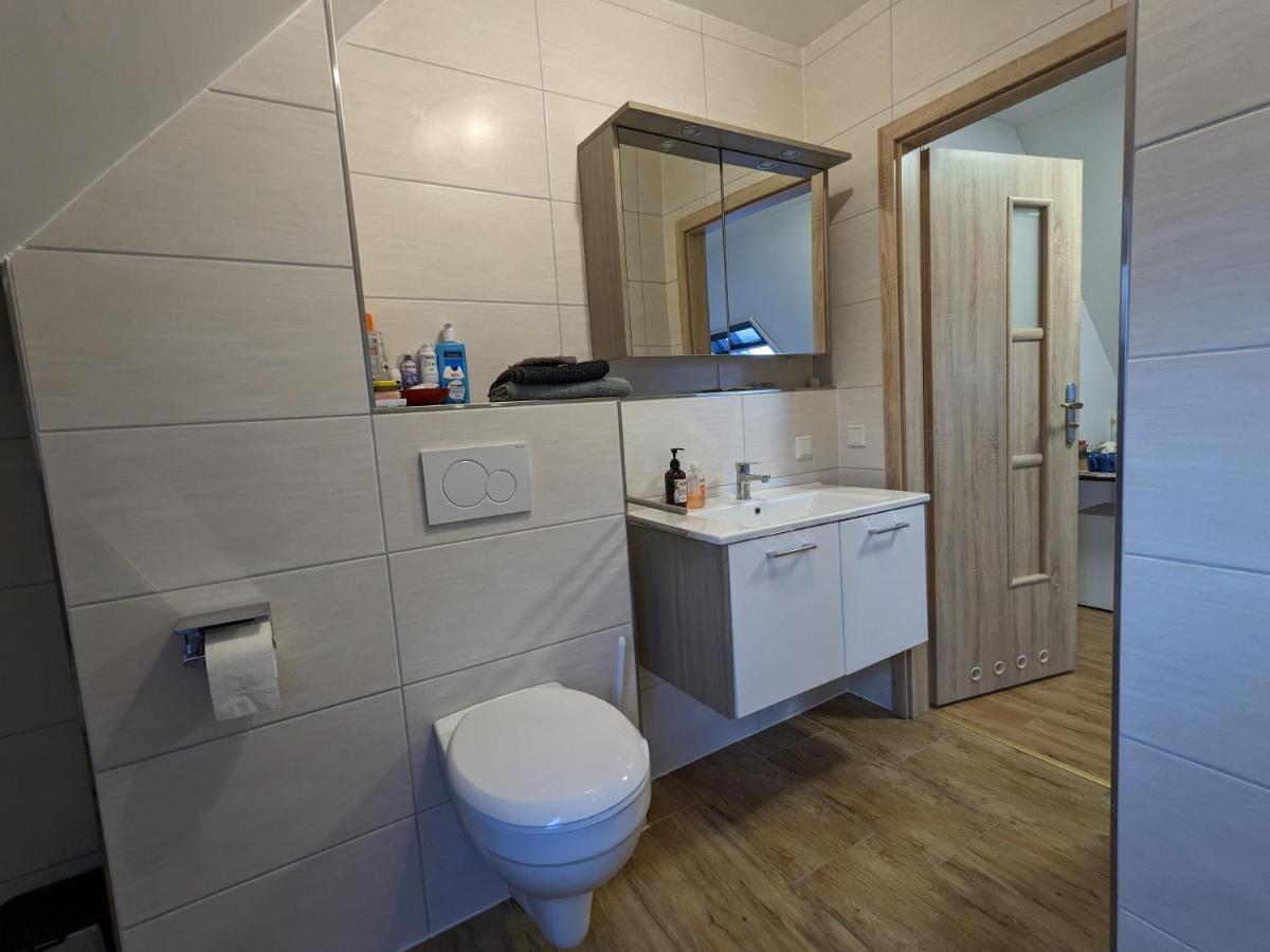 Grosses Zimmer Mit Eigenem Bad/Flur Daire Emsbüren Dış mekan fotoğraf